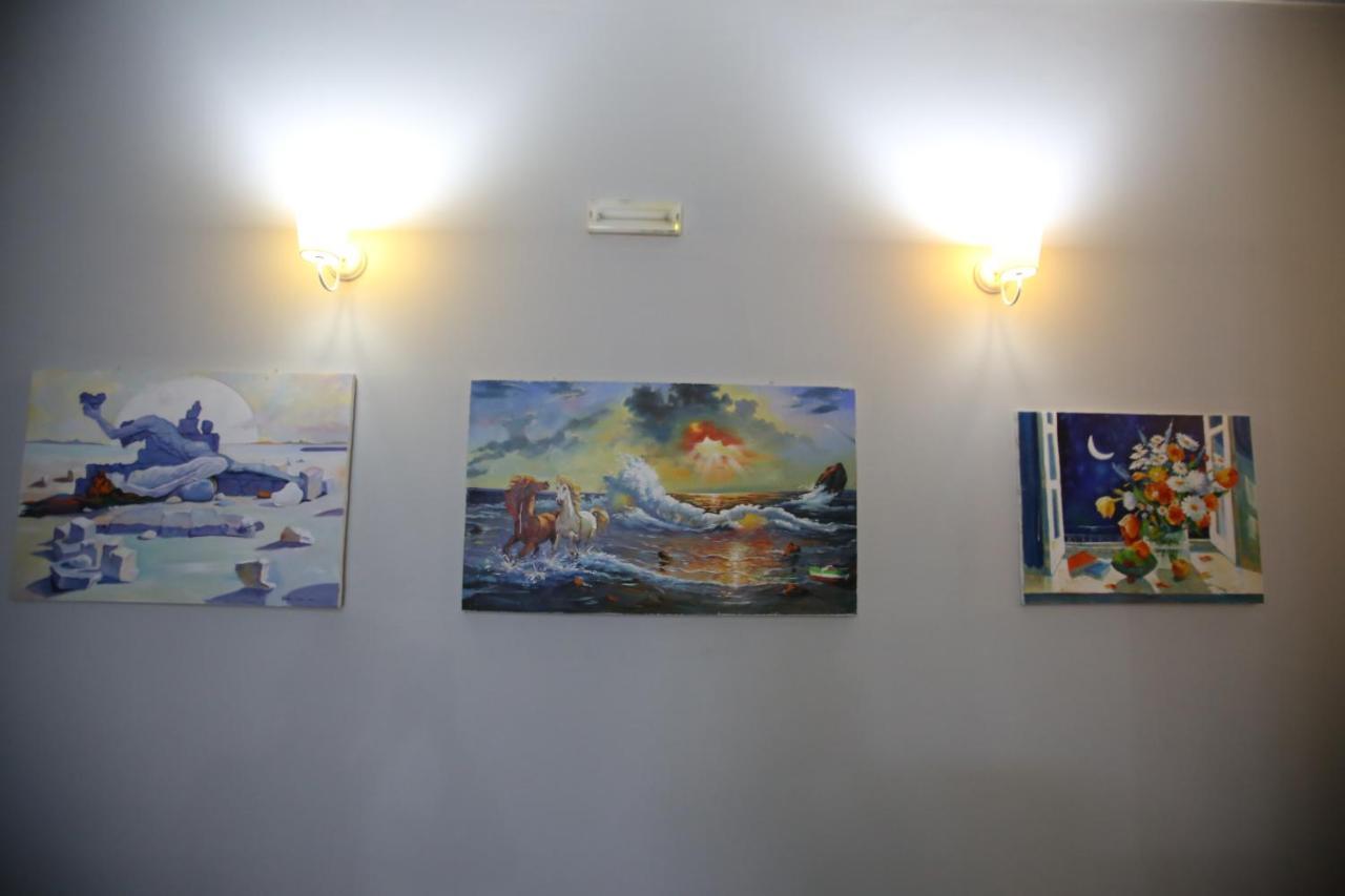 Hotel Pasarela Berat Luaran gambar